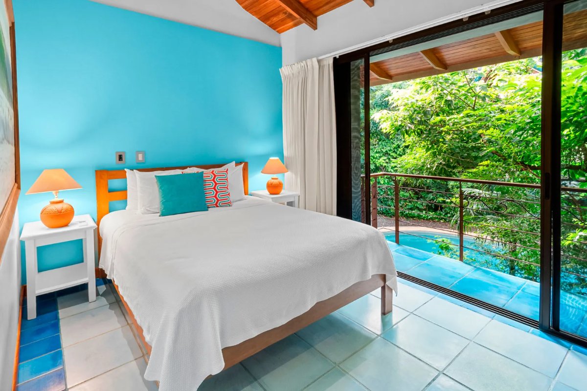 Olas Verdes Hotel · Poolside Suite
